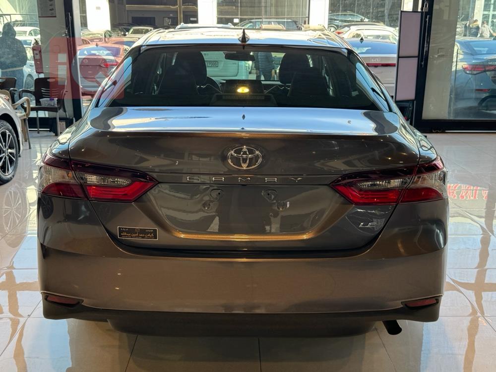 تۆیۆتا کامری